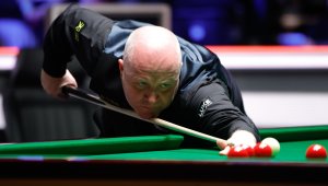 Хигинс надви Селби в класика след големи обрати