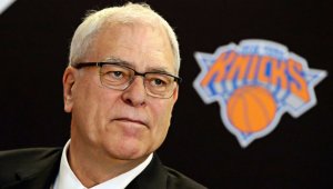 Никс се раздели с легендата Фил Джаксън