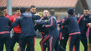 ПРОГНОЗА: Бенфика - Байерн Мюнхен