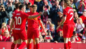 Легенда на Ливърпул и Юнайтед забрани секса на щерка си + СНИМКИ