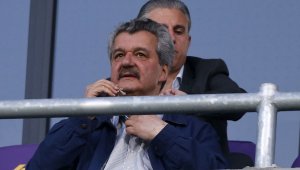 Батков: Божков трябва да опрости дълговете към Левски