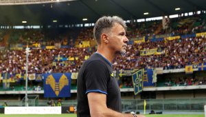 Верона остана без треньор