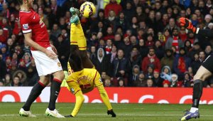 Агентът на Балотели преговаря с Интер