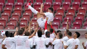 Гомес се отказа: Преговарях с Барса и Реал, но спирам с футбола