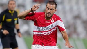 Нефтохимик  привлече бивш халф на Левски и ЦСКА