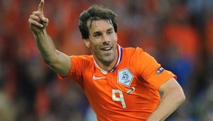 Ван Нистелрой: Хамбургер е идеален за мен
