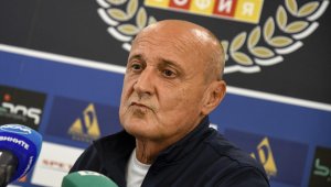 Изгонен от "Герена": Всички тъпотии в Левски станаха при Делио Роси 
