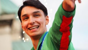 Звезда на България продължава да мачка в Русия