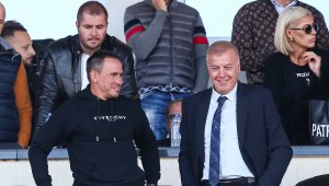И Наско Сираков хвръкна в облаците