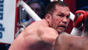 Натискът е върху Джошуа! Кубрат няма какво да губи + СНИМКИ