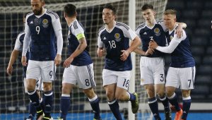 Шотландия взриви “червения динамит” 