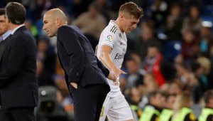 Кроос изчисли: Зидан поема Франция на 70%