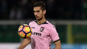 Добри новини за Чочев и Делио Роси, Палермо остава в Серия "Б"