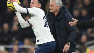 Драма в Англия: Тотнъм видя сметката на Ман Сити и доближи Ливърпул до титлата