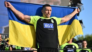 Битка за пари и слава: Усик се завръща, но ще спре ли Динамита от Гринуич? + ВИДЕО 