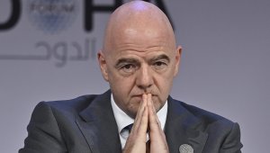Босът на ФИФА призна: Катар не е Рай, но...