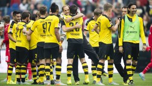 Хофман: Дортмунд се нуждае от Янузай