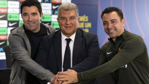 Барса е влак, който лети с 300 км/ч към стената