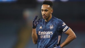 Скандал в Арсенал: Агентът на Обамеянг скочи на Артета