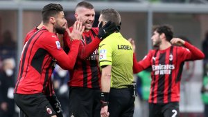 Милан пусна трима за продажба