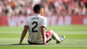 Арсенал "върза" Салиба