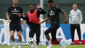 Англия трябва да приеме Мондиал 2030