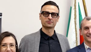 Правилата са за всички: Връчиха акт на Бербатов заради пистолета