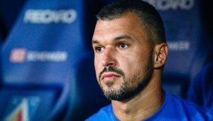 Локомотив София се оглежда за Валери Божинов