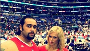 Българският кечист Русев се завърна у нас