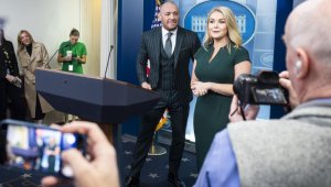 Ще ги бие в Белия дом: Конър потвърди новината!