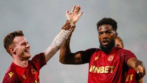 Червена легенда каза защо ЦСКА не продаде Назон и отсече: Посъживяваме се!