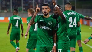 Левски и ЦСКА отново са зад Лудогорец