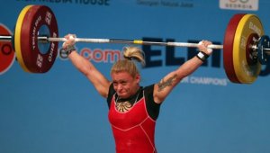 Боянка строши два световни рекорда