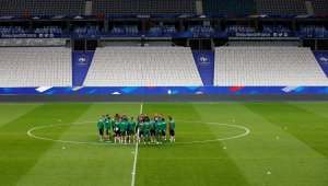 Господ отново ще е българин! България взима точка в Париж