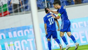 След тотална доминация: 18-годишен измъкна Левски и изстреля сините в Топ 3