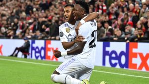 Нов звучен шамар за Барса