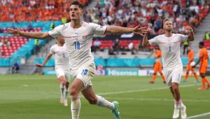 "Лалетата" увехнаха! Чехия унищожи Нидерландия и е на 1/4-финал