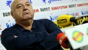 Бат Венци изригна: Президенти искат пари от БФС? Безотговорно и престъпно, да се махат!