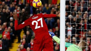 О, Боже! Ливърпул взе дербито на Мърсисайд след гаф на Пикфорд