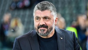 Италия играе баража в Бергамо, Гатузо иска лагер през февруари