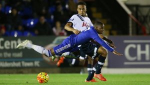 Рома взима младок от Челси 