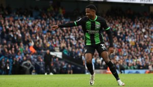 Изгнаник на Барселона е следен от лондонски грандове