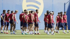 За какво им е? Барса взе младок от Щутгарт