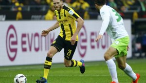 Дортмунд надигна глава с бой по Волфсбург + ВИДЕО