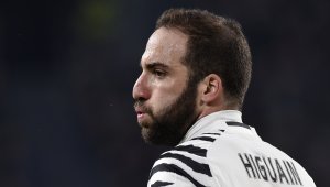 Игуаин със страхотно постижение! Счупи 59-годишен рекорд