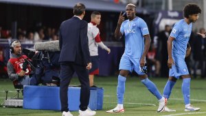 Осимен се извинил на треньора