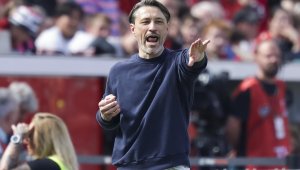 Ковач забрани телефоните и тънките сметки преди "финала"