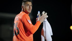 Евтимов започна тренировки с Портсмут