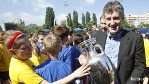 Шукер: Можем да бием Италия