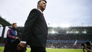 Ван Гаал критичен към героя Янузай